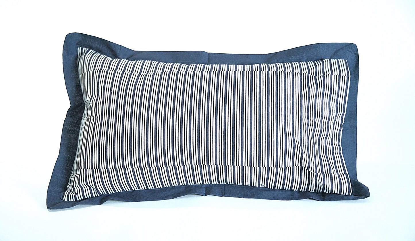 VANAM  Handgefertigte Kissenhülle (30x50 cm) – Doppelseitig, GOTS-zertifiziert