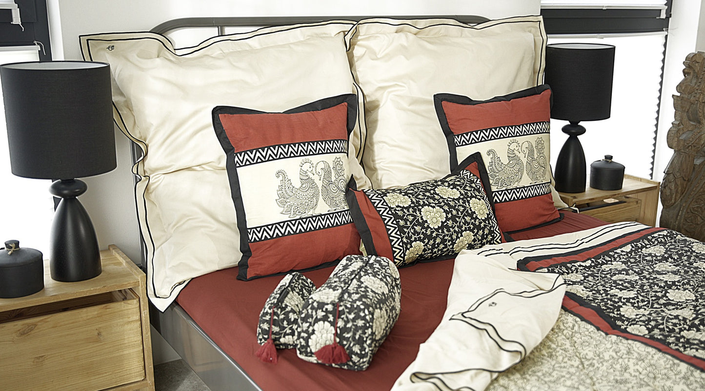 MEGAM Bettbezug-Set mit schwarzer Stickerei auf beigem Stoff (140x200 cm)