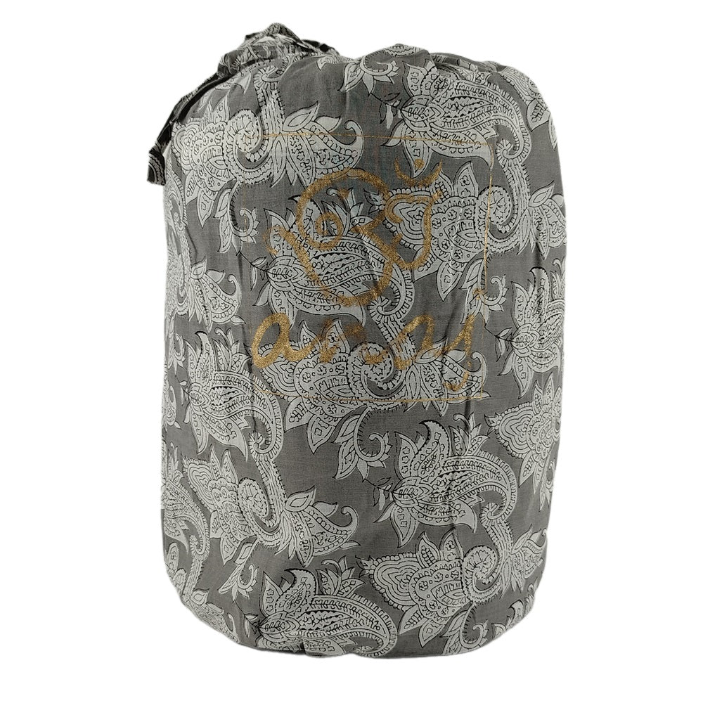 YELI Handgefertigter Quilt (160x220 cm) – Doppelseitig, GOTS-zertifiziert